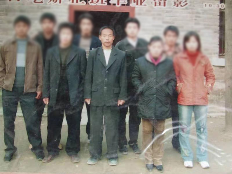 口吃学校历届学员毕业留念
